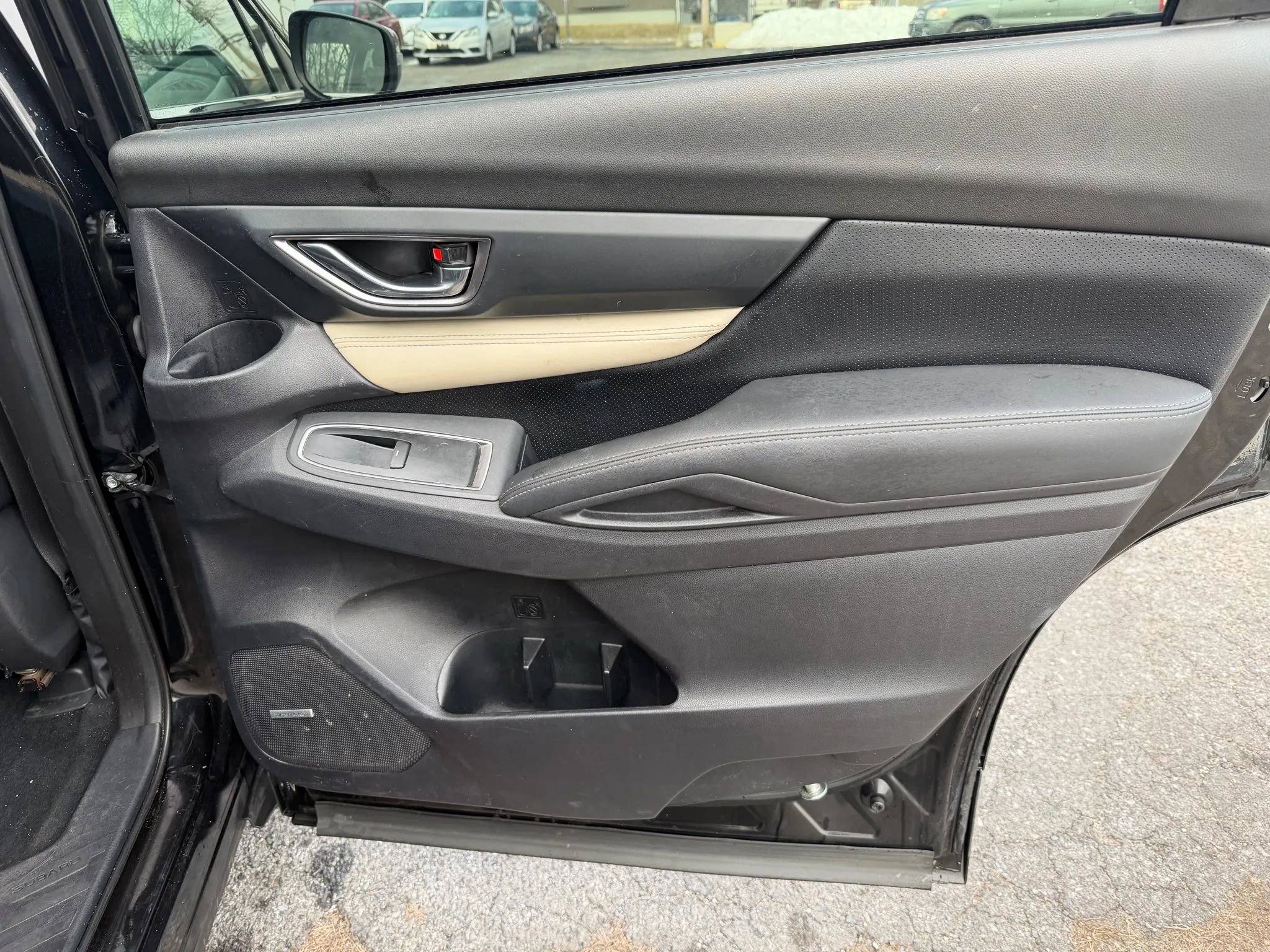 Used 2019 Subaru Ascent Limited image 15