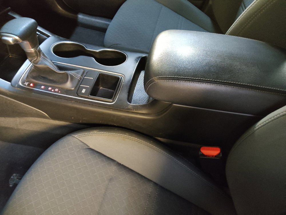 Used 2020 Kia Sorento L FWD image 26