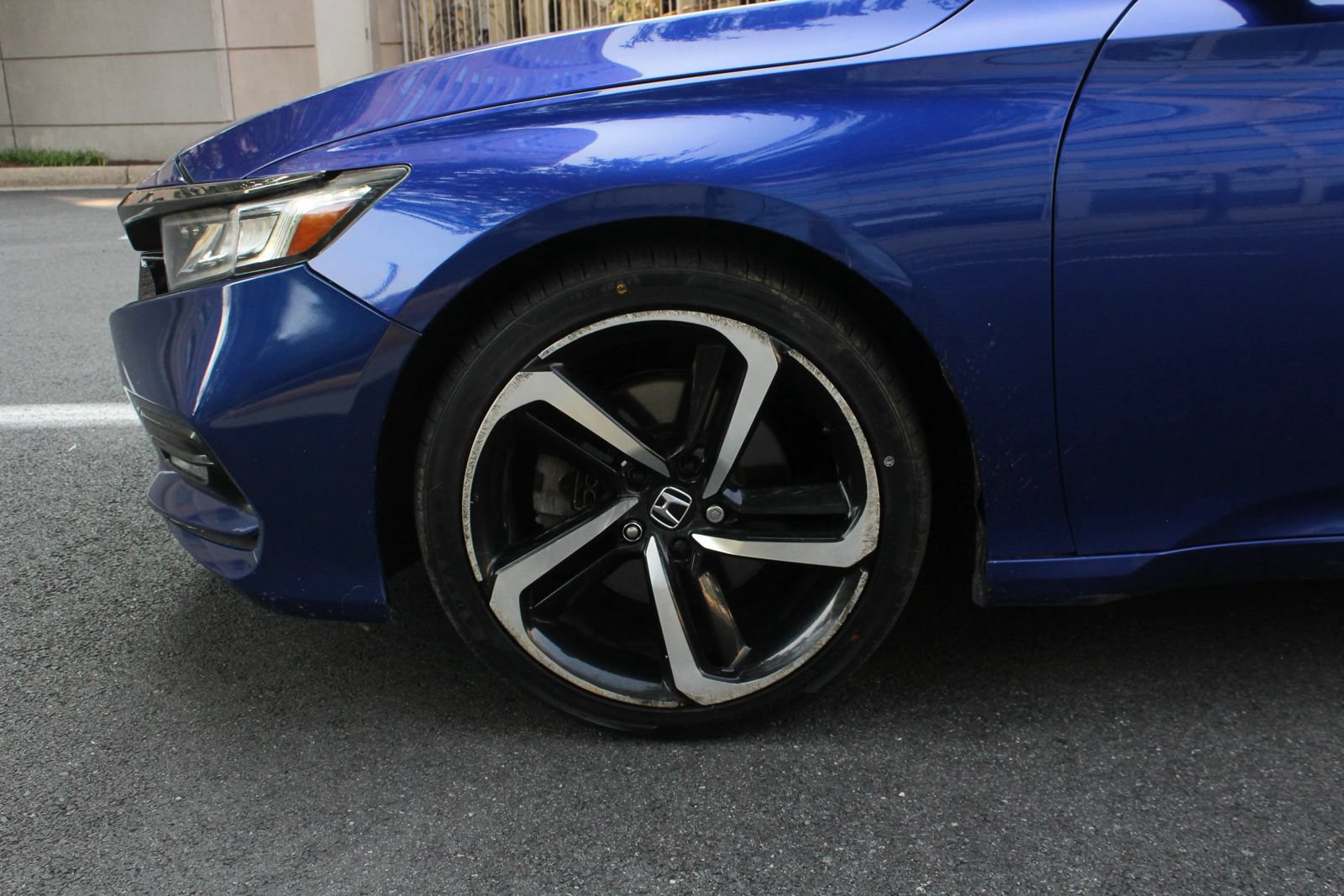 Used 2020 Honda Accord Sport image 11