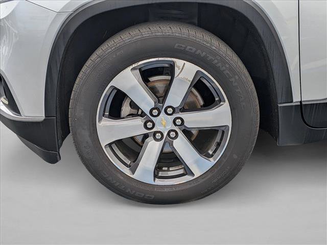 Used 2020 Chevrolet Traverse LT w/ LT Premium Package image 10
