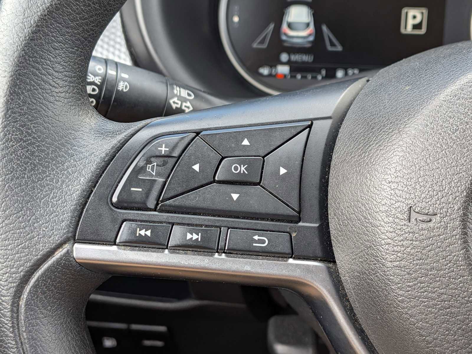 Used 2020 Nissan Kicks SV image 22