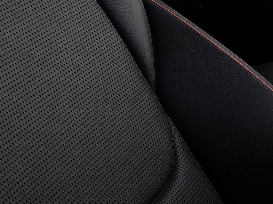 New 2027 Genesis GV70 2.5T Sport Prestige AWD/4WD image 16
