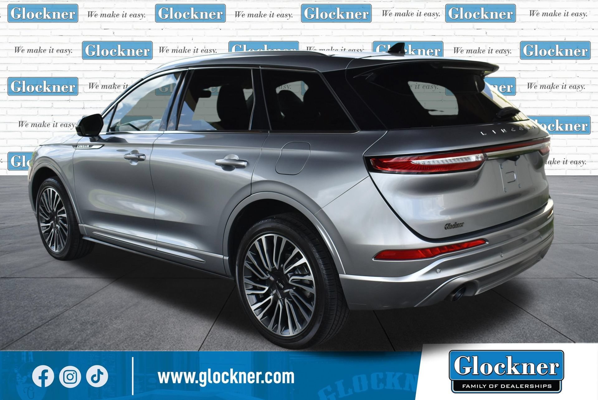 Used 2022 Lincoln Corsair Reserve w/ Sport Package AWD/4WD image 8