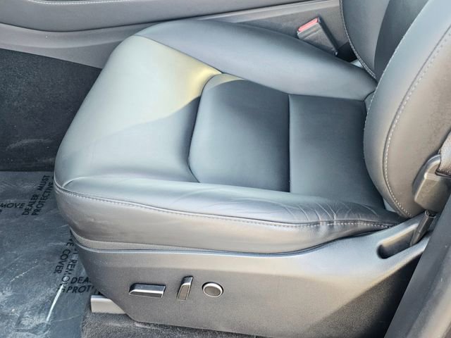 Used 2024 Tesla Model Y Performance AWD/4WD image 17