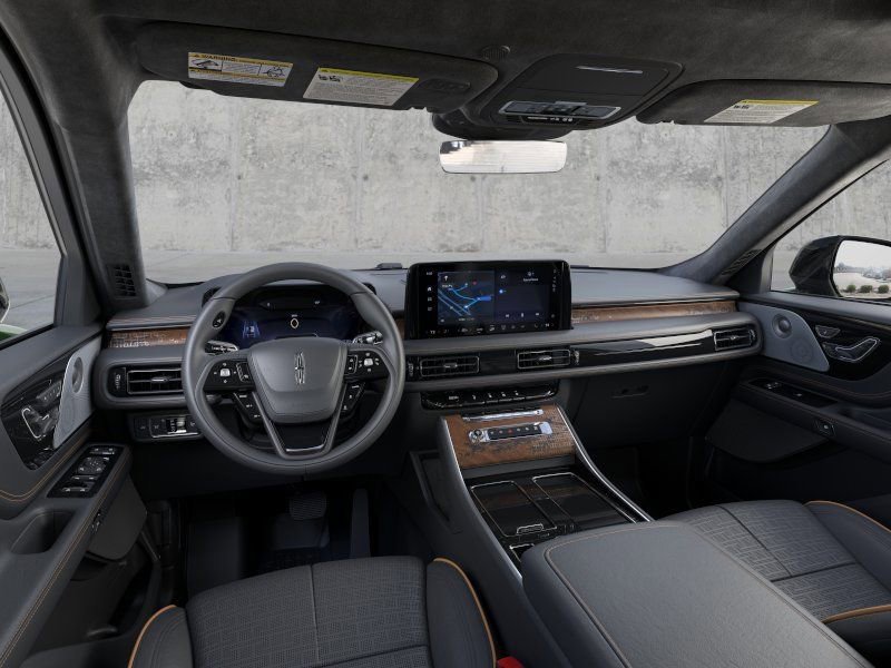 New 2026 Lincoln Aviator Black Label AWD/4WD image 9