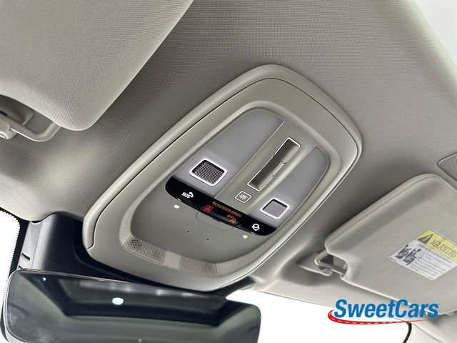 Used 2025 Volvo XC90 B6 Ultra w/ Protection Package Premier image 35