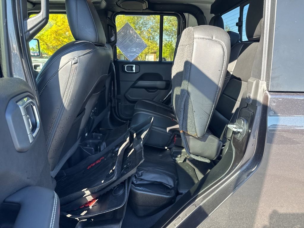 Used 2020 Jeep Gladiator Overland image 28