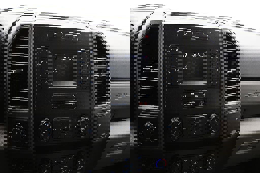 Used 2021 Ford F250 XL w/ Power Equipment Group image 24