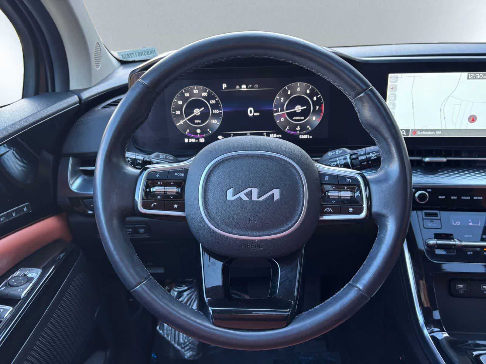 Used 2022 Kia Carnival SX Prestige FWD image 11