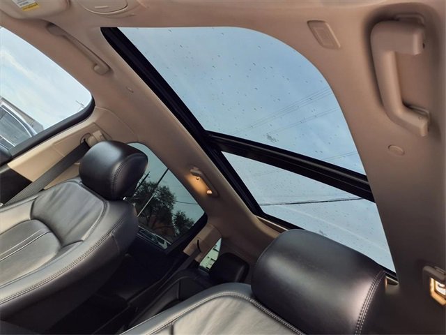 Certified 2021 Lincoln Nautilus Reserve w/ Equipment Group 201A image 7