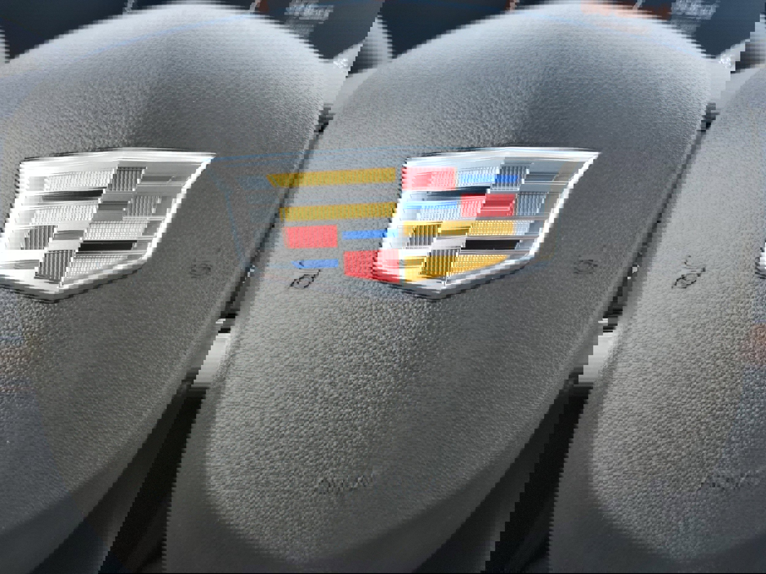 Used 2024 Cadillac XT4 Premium Luxury image 32