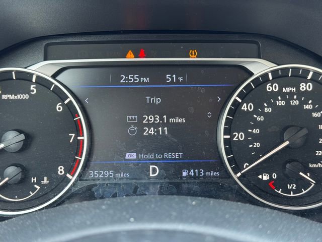 Used 2025 Nissan Altima 2.5 SV FWD image 26