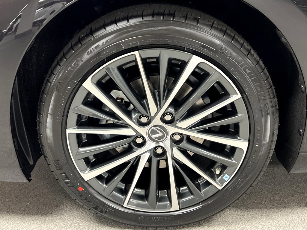 New 2025 Lexus ES 350 w/ Premium Package image 37