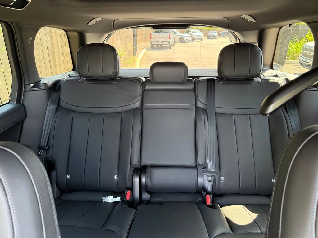 New 2026 Land Rover Range Rover SE AWD/4WD image 31