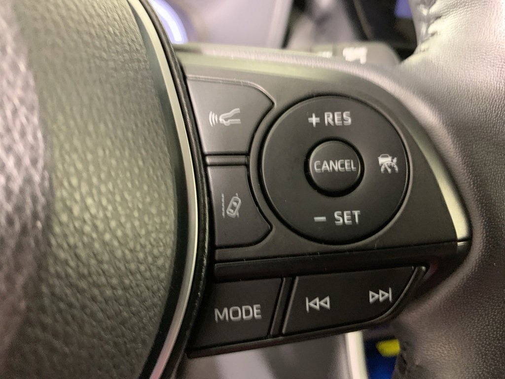 Used 2024 Toyota RAV4 Limited w/ Advanced Technology Package image 23