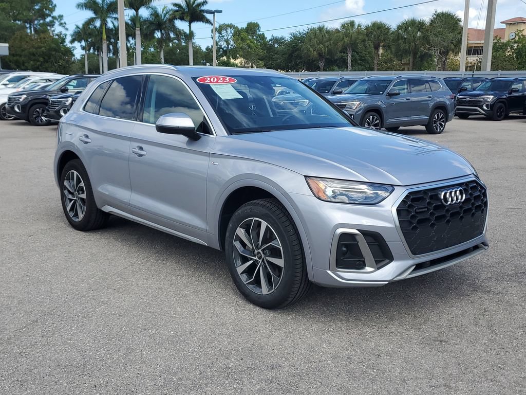 Certified 2023 Audi Q5 2.0T Premium Plus AWD/4WD image 2