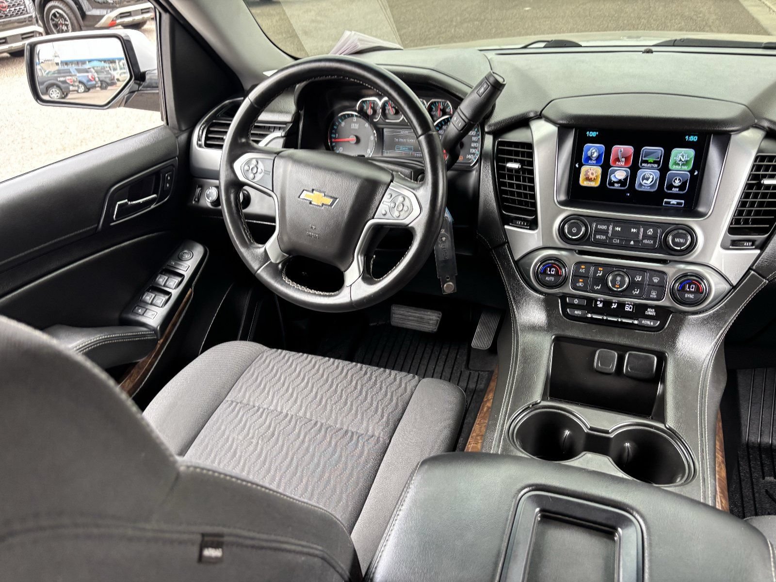 Used 2019 Chevrolet Tahoe LS AWD/4WD image 15