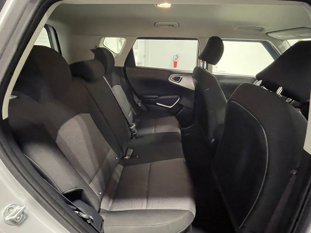 Used 2020 Kia Soul LX image 22