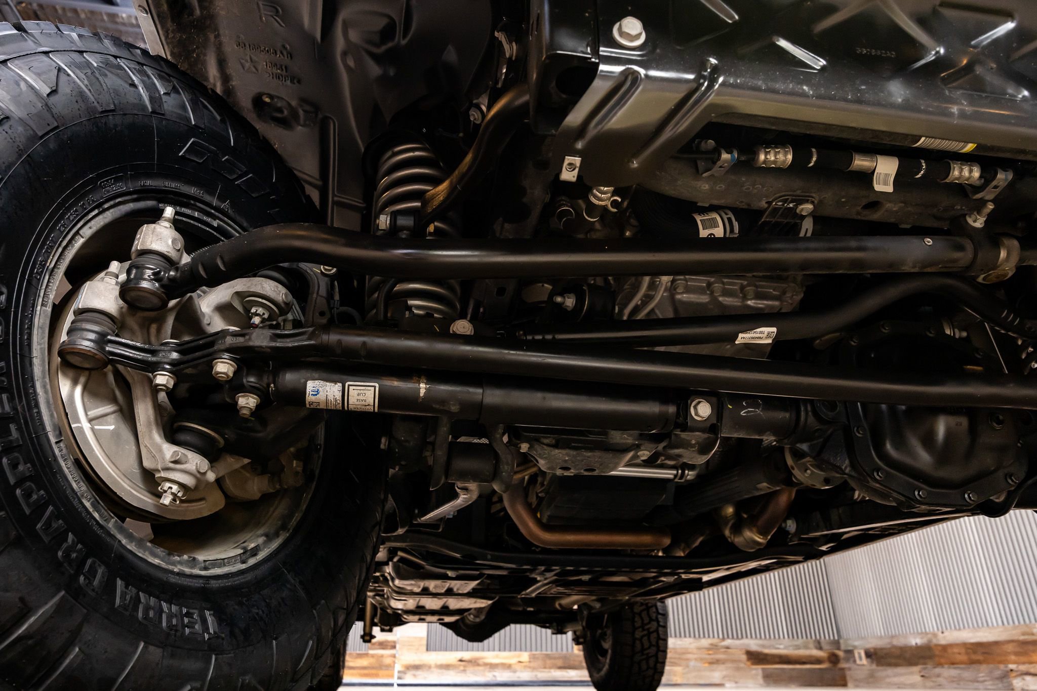 Used 2021 Jeep Gladiator Overland AWD/4WD image 13