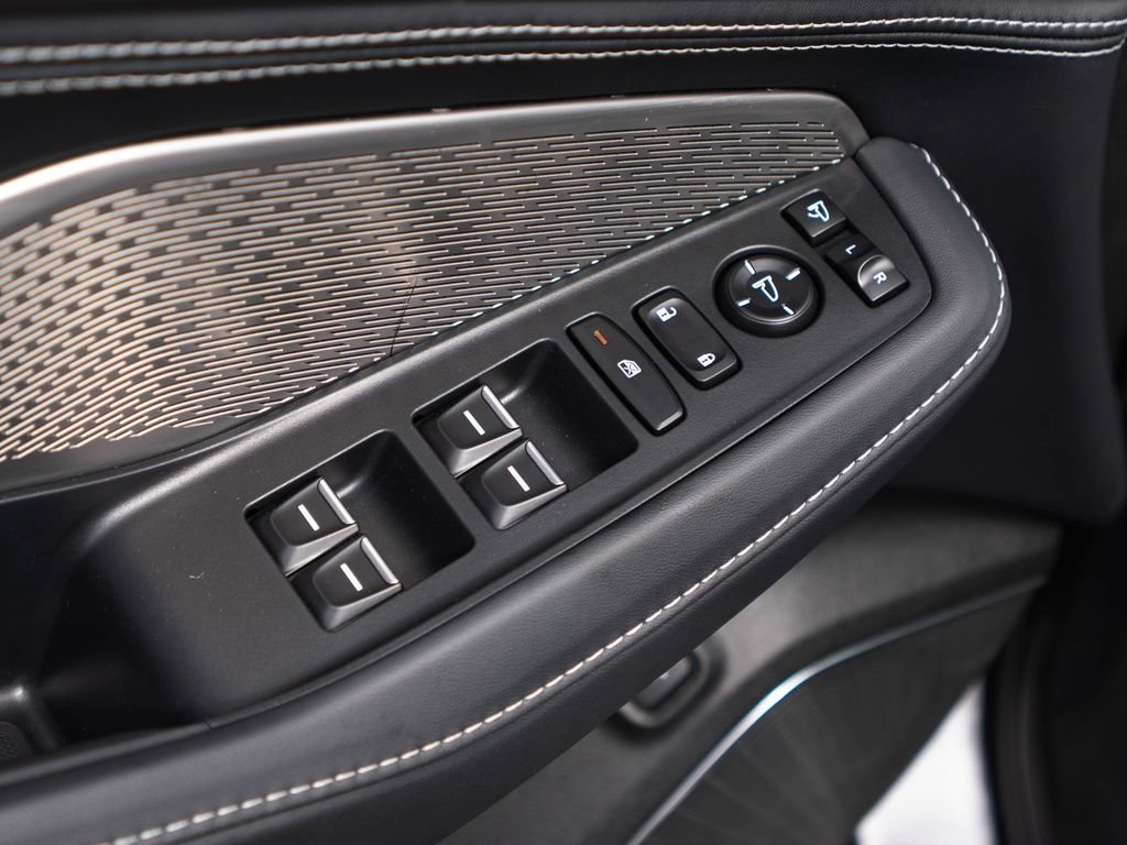 Certified 2023 Acura MDX SH-AWD w/ Advance Package image 25