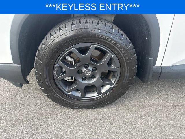 Used 2025 Honda Pilot TrailSport image 8