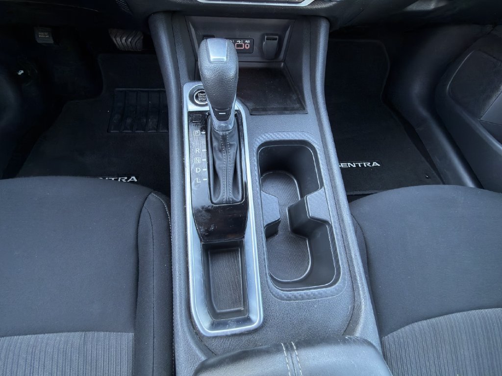 Used 2025 Nissan Sentra SV FWD image 19
