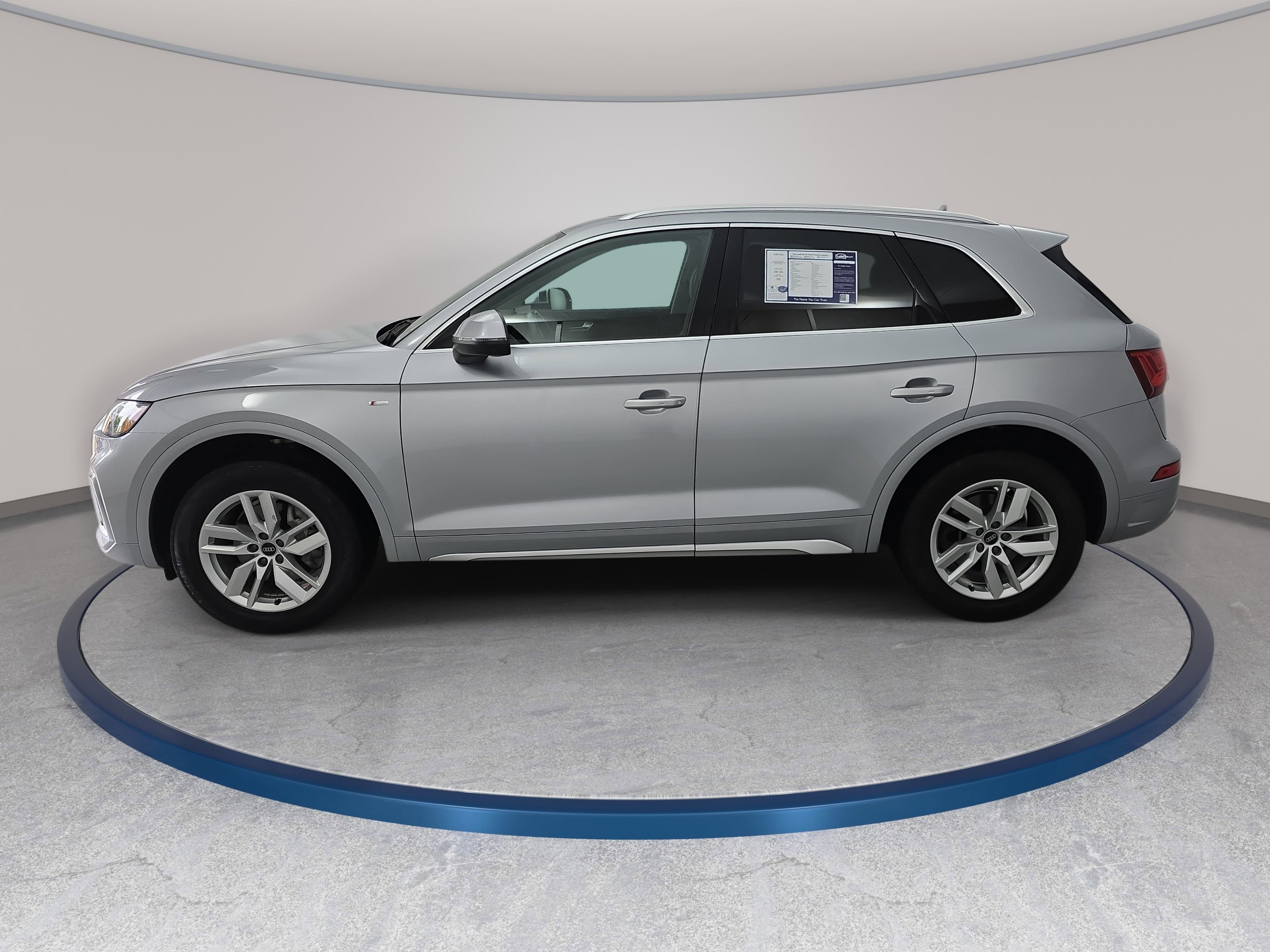 Used 2022 Audi Q5 2.0T Premium w/ Convenience Package AWD/4WD image 8