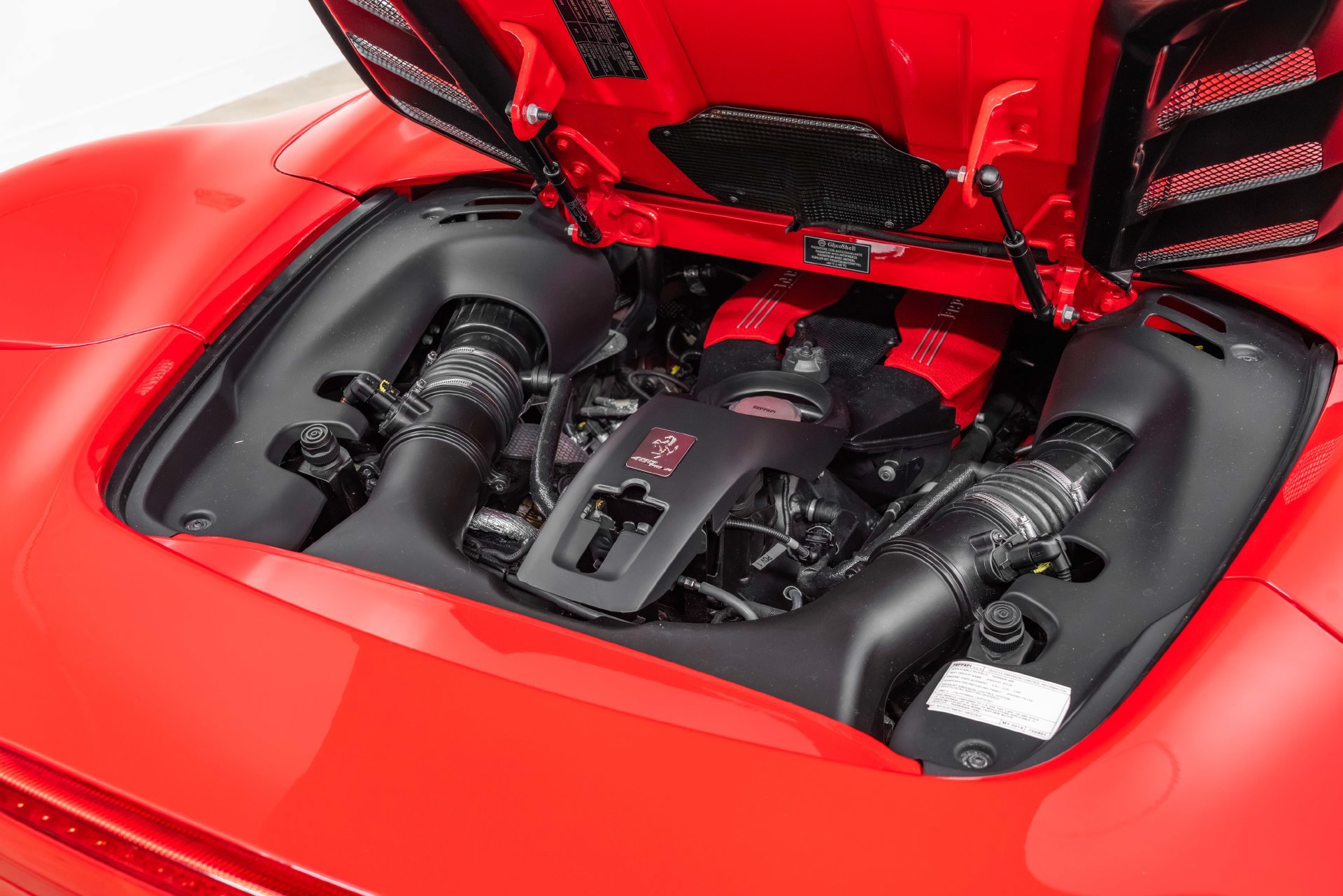 Certified 2018 Ferrari 488 Spider RWD image 21