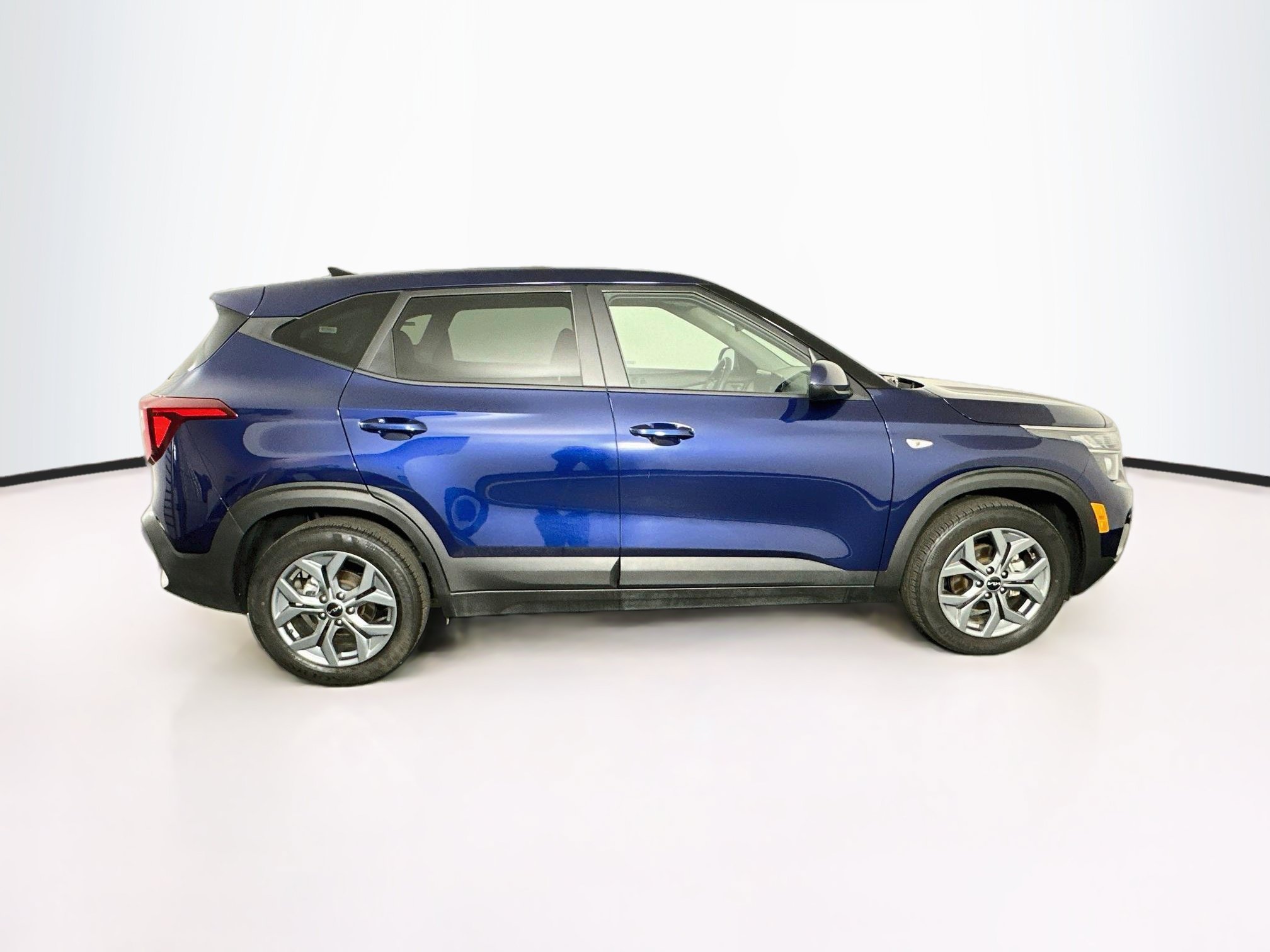 Used 2026 Kia Seltos LX FWD image 10