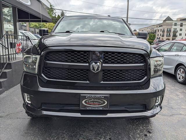 Used 2018 RAM 1500 Express w/ Express Value Package AWD/4WD image 8