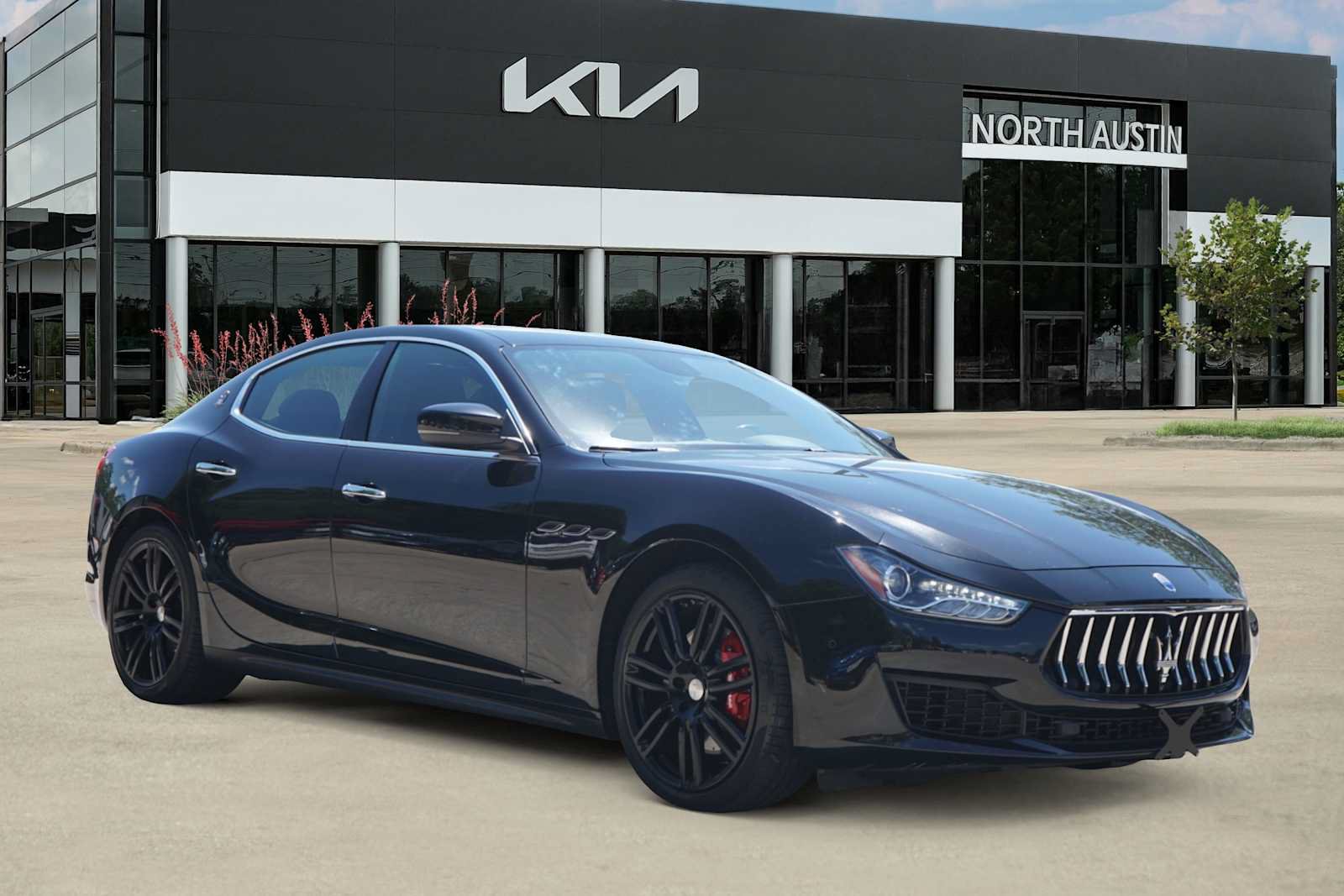 Used 2019 Maserati Ghibli S Q4 AWD/4WD image 6