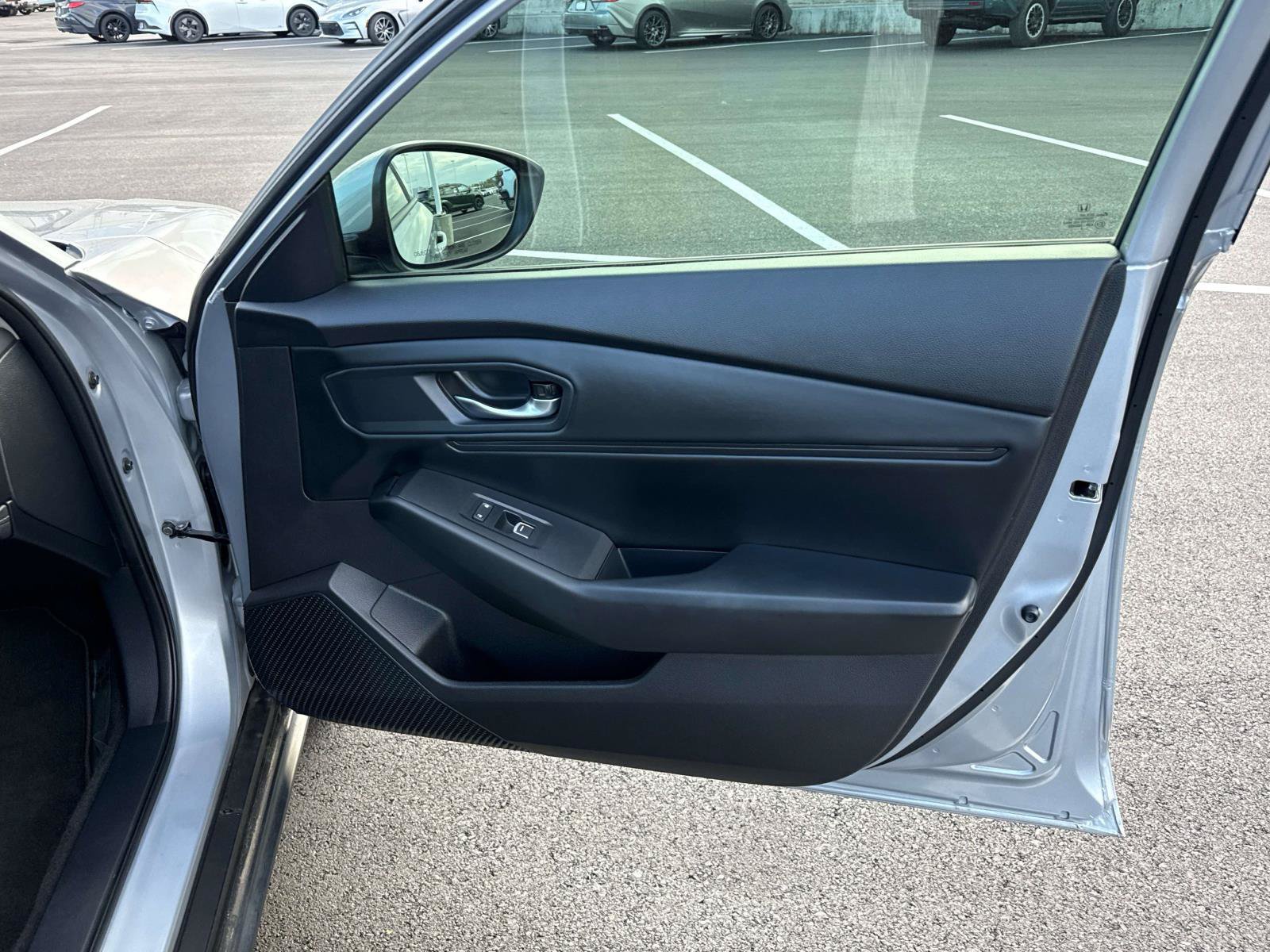 Used 2023 Honda Accord EX image 19