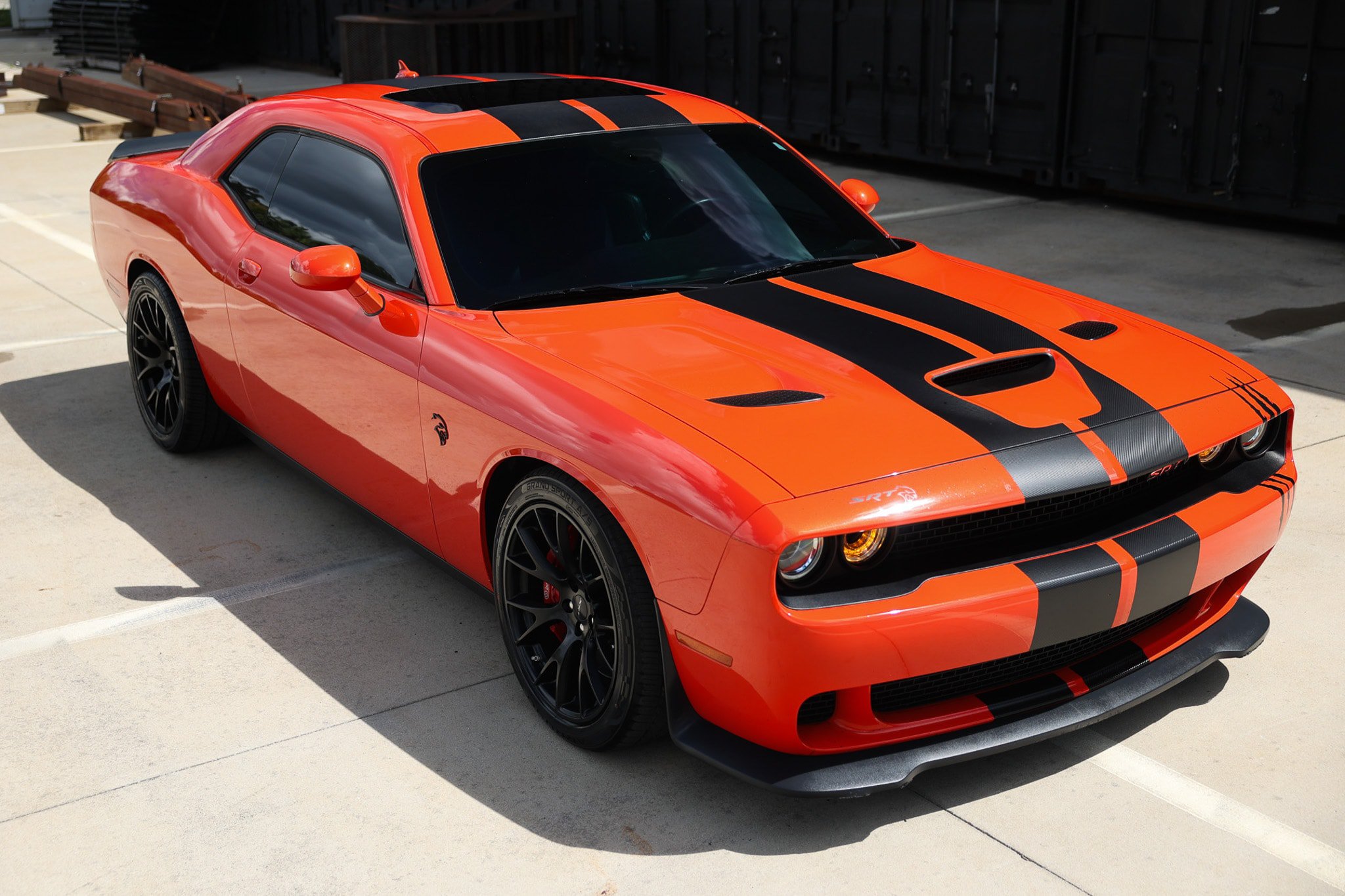 Used 2016 Dodge Challenger SRT Hellcat RWD image 19