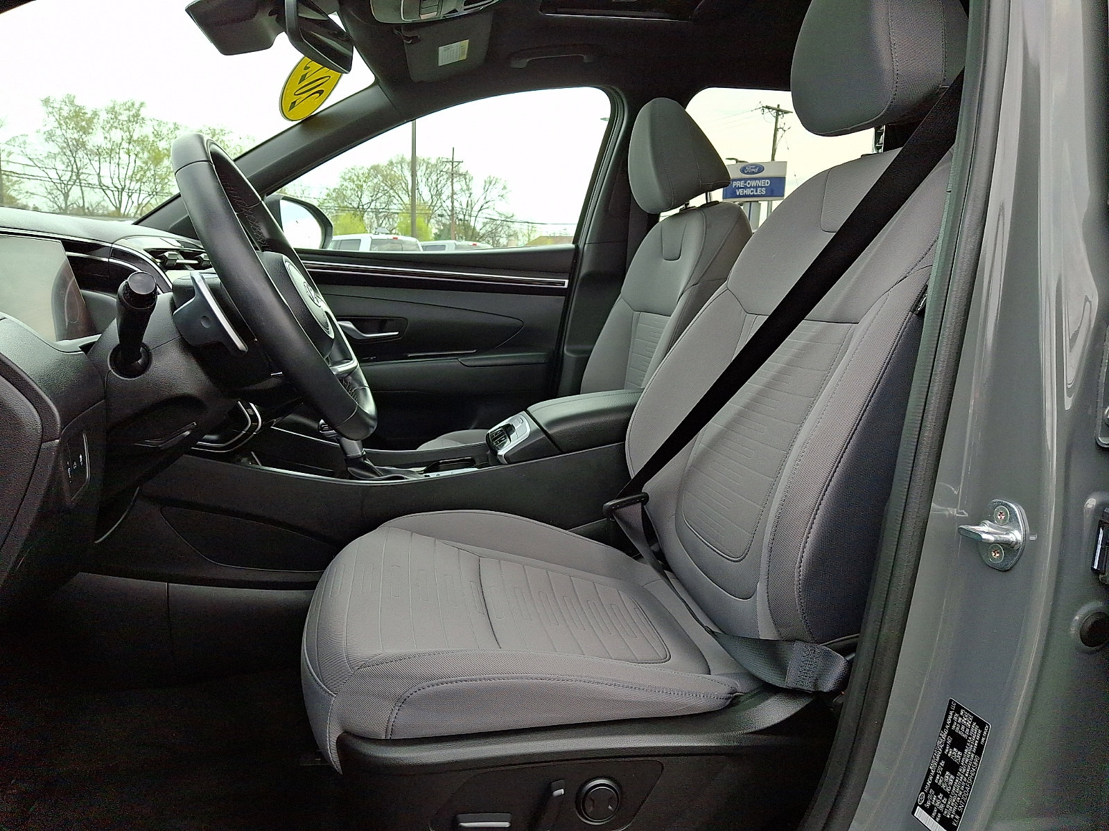 Used 2023 Hyundai Santa Cruz SEL Premium image 14