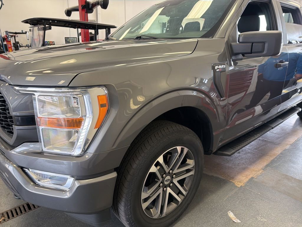 Certified 2021 Ford F150 XL w/ STX Appearance Package image 5