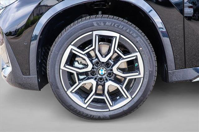 Certified 2025 BMW X1 xDrive28i w/ Technology Package image 9