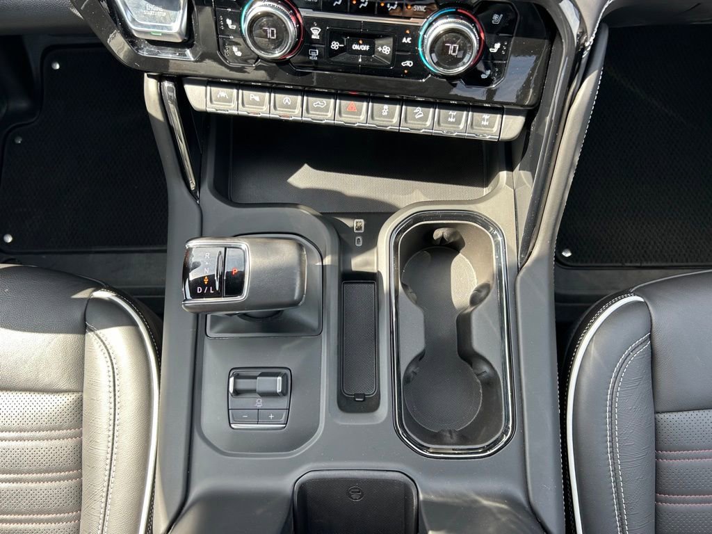 Used 2022 GMC Sierra 1500 AT4X image 5