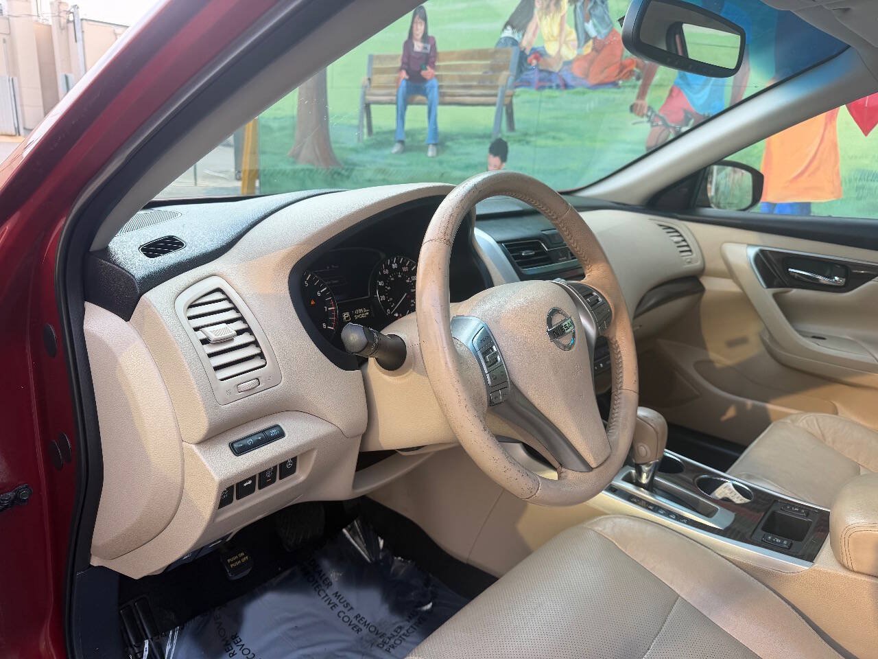 Used 2015 Nissan Altima 2.5 SL w/ Technology Package FWD image 9