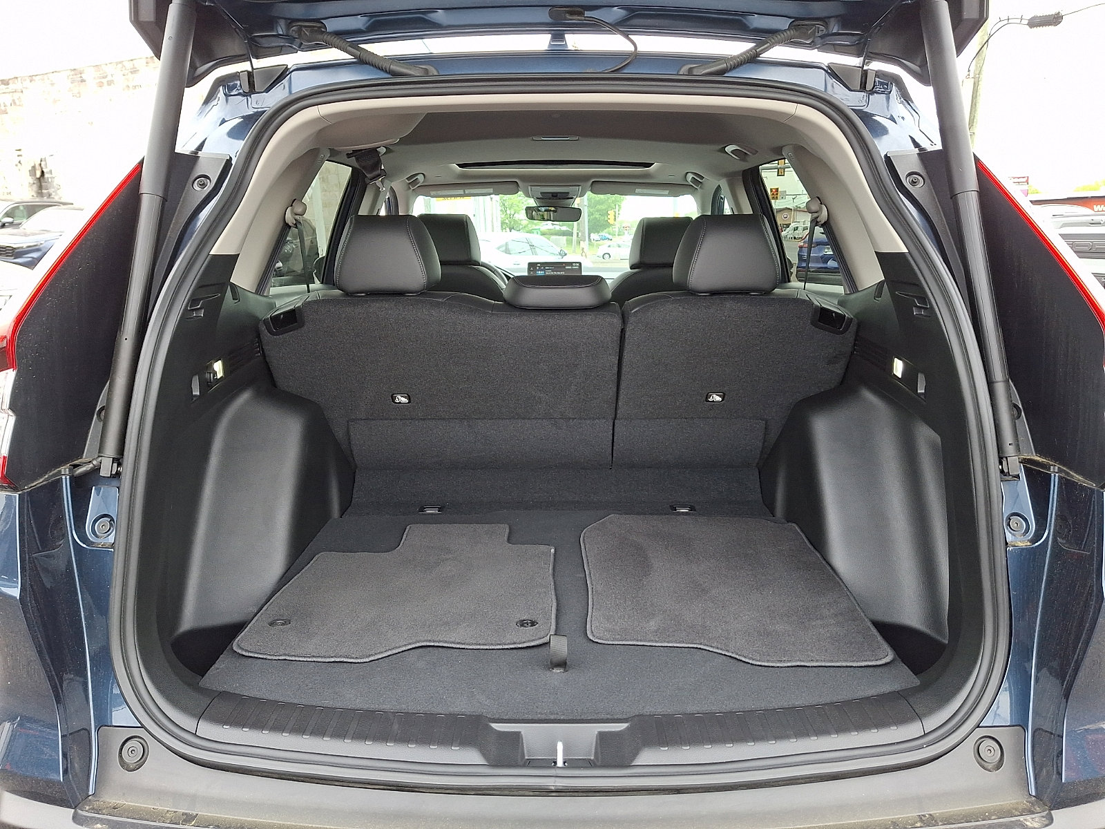 Used 2024 Honda CR-V EX-L image 30