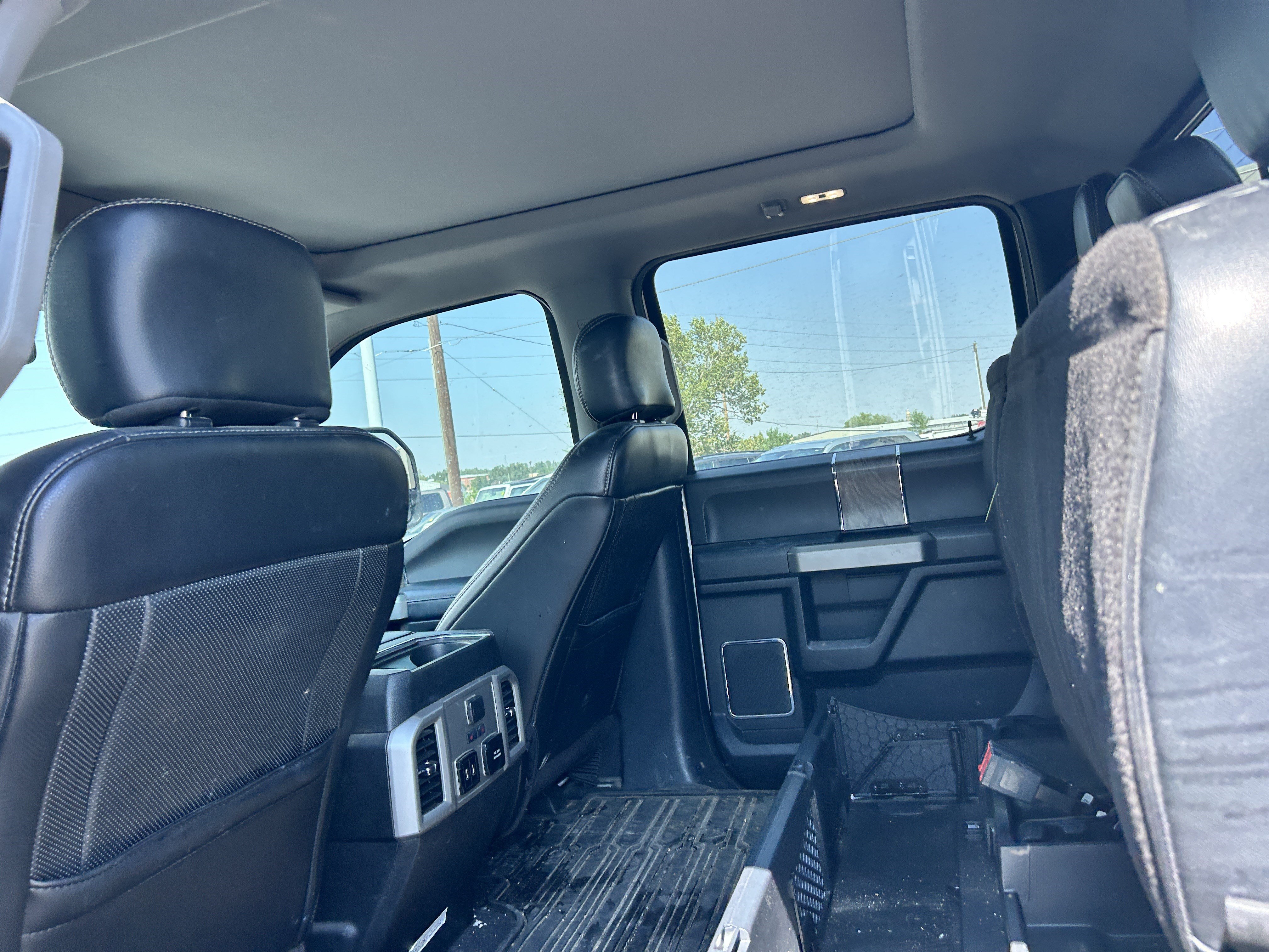 Certified 2019 Ford F450 Lariat w/ Lariat Ultimate Package AWD/4WD image 11