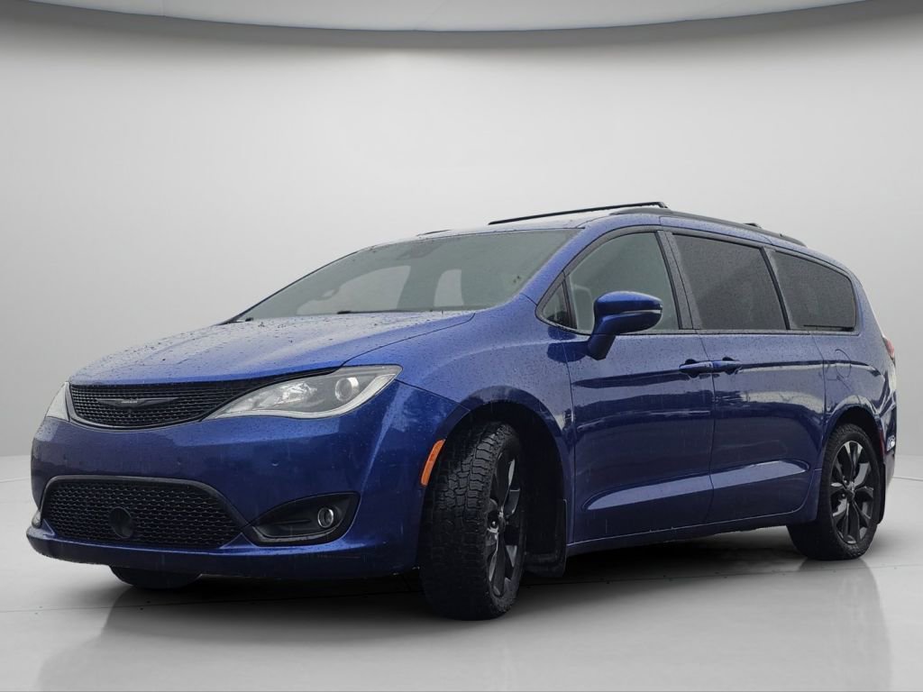 Used 2019 Chrysler Pacifica Limited FWD image 19
