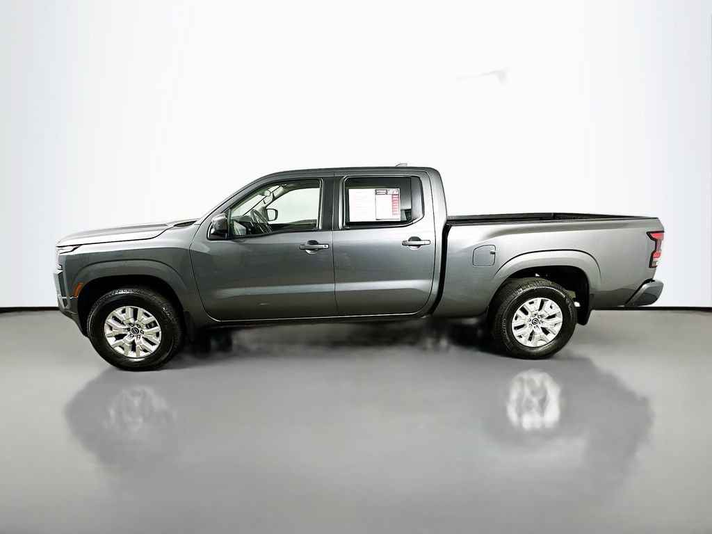 Used 2022 Nissan Frontier SV AWD/4WD image 5