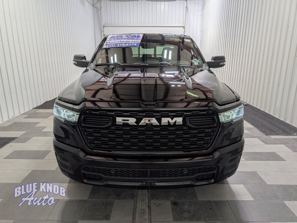 Used 2025 RAM 1500 Big Horn AWD/4WD image 7