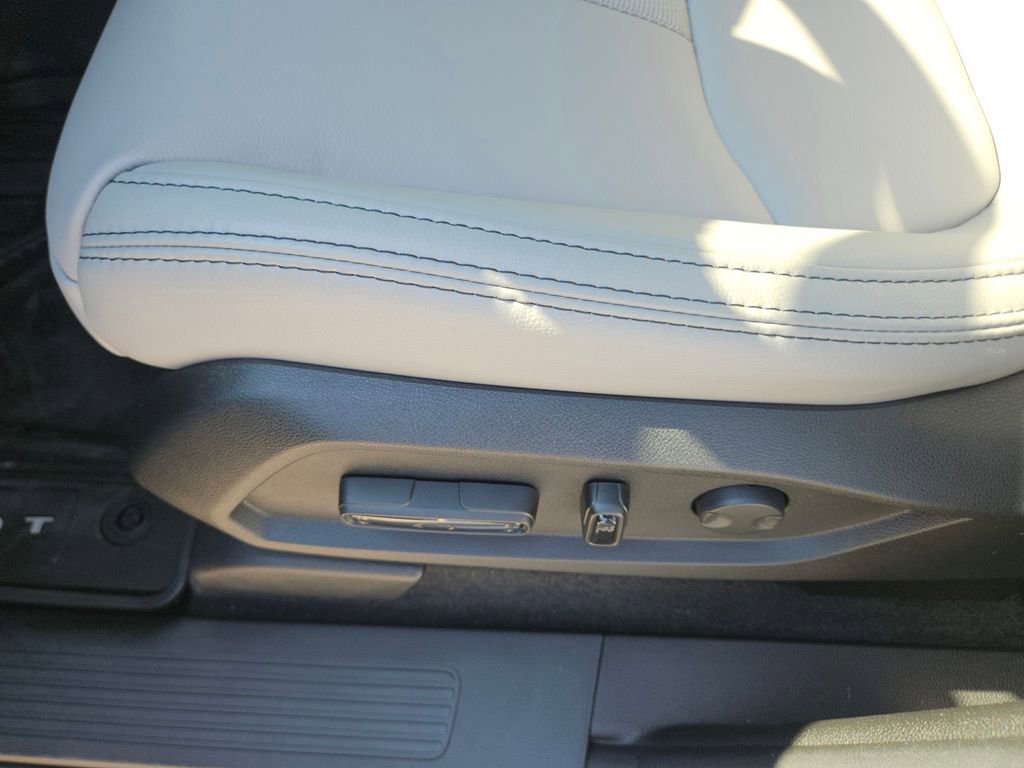 New 2025 Honda Pilot EX-L image 26