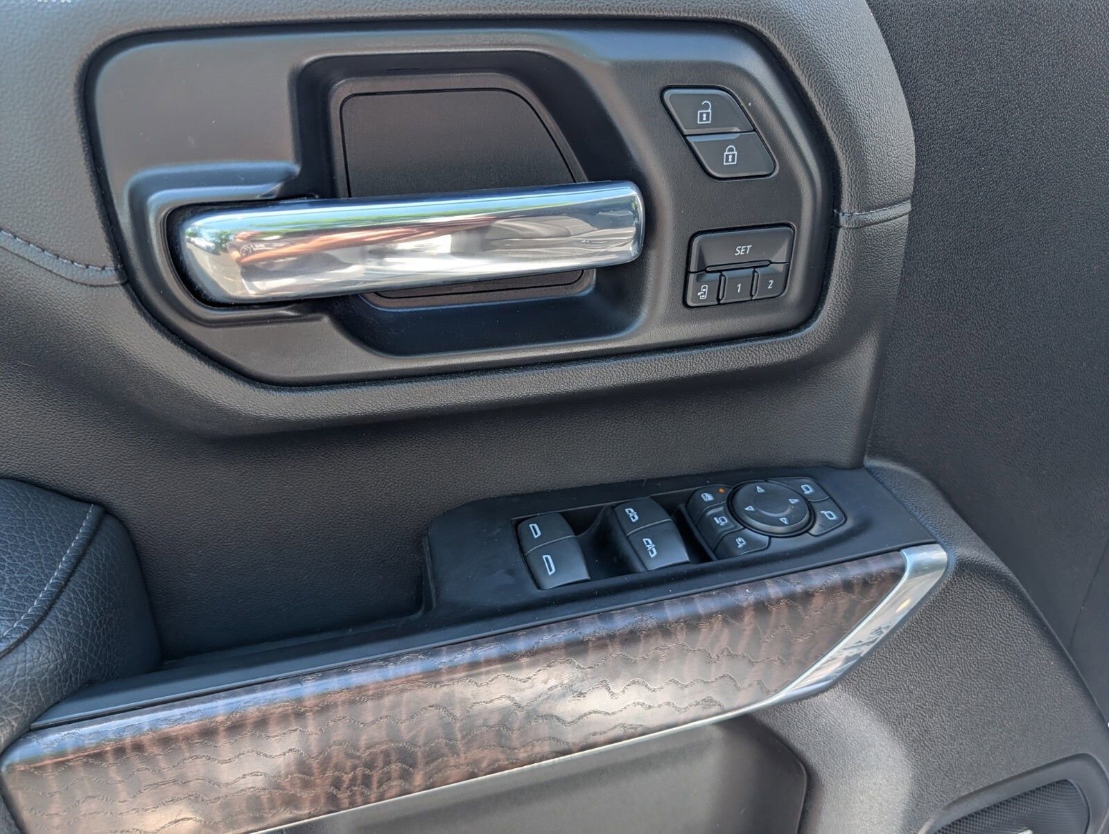 Used 2023 GMC Sierra 2500 Denali AWD/4WD image 34