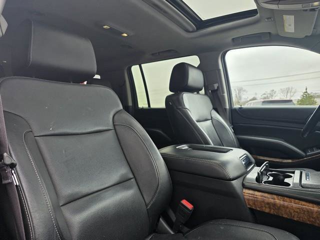 Used 2016 Chevrolet Suburban LTZ image 28