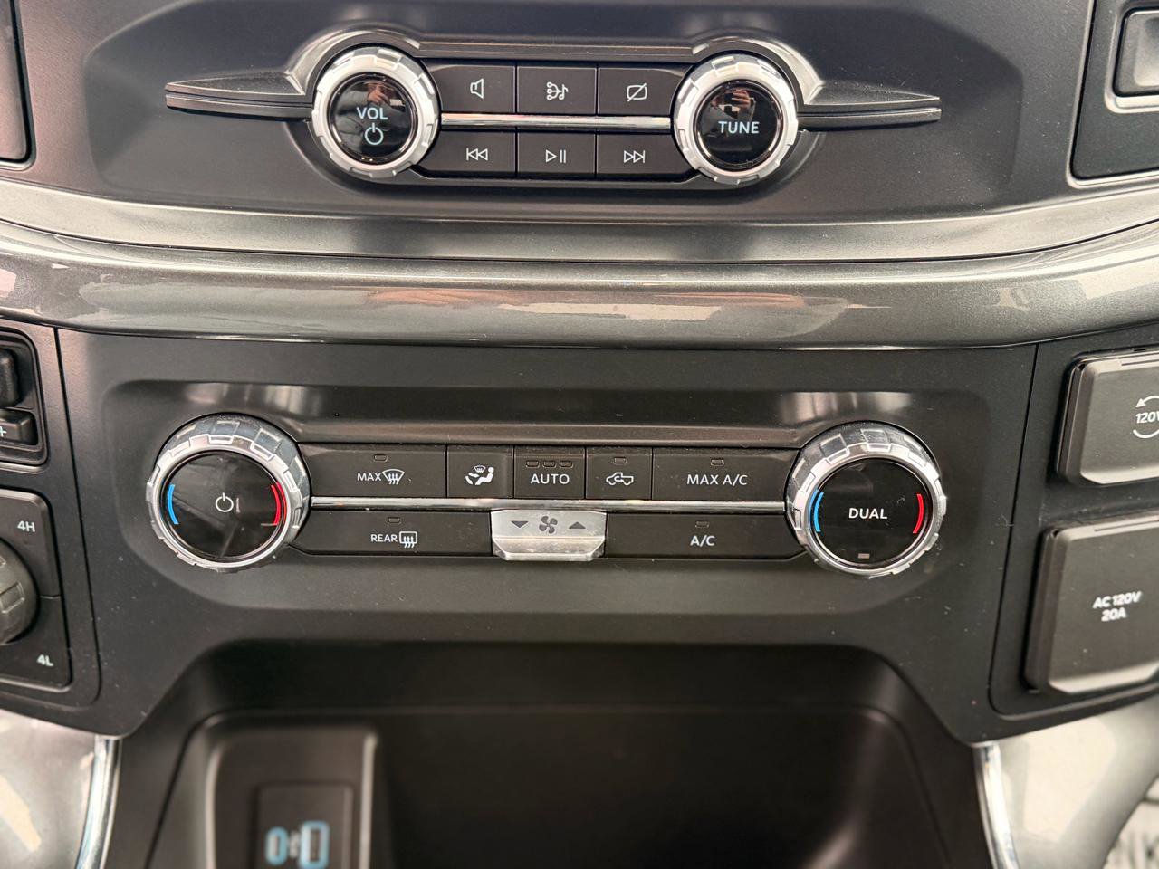 Used 2022 Ford F150 XLT w/ Equipment Group 301A Mid image 21