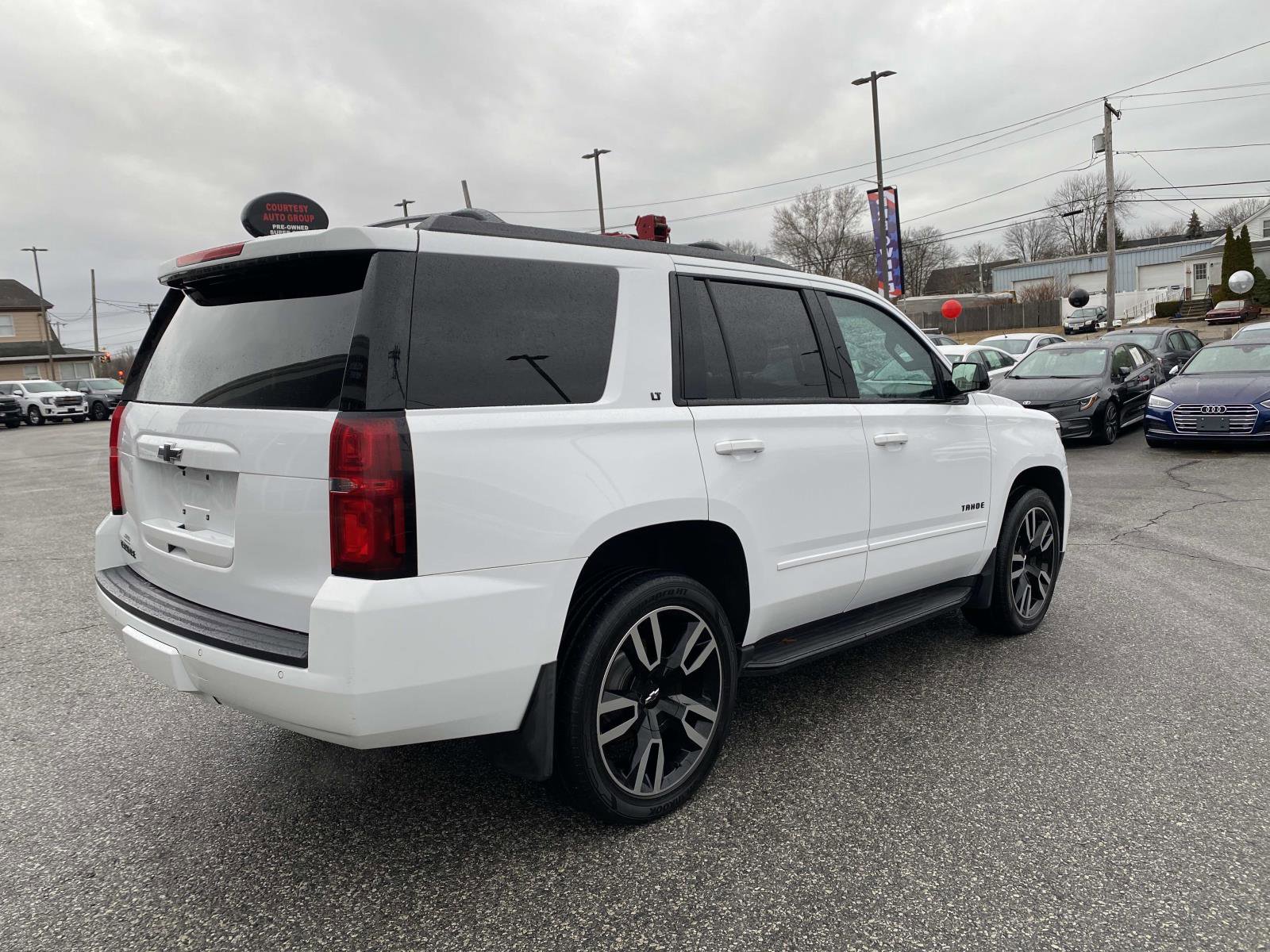 Used 2018 Chevrolet Tahoe LT w/ RST Edition image 6