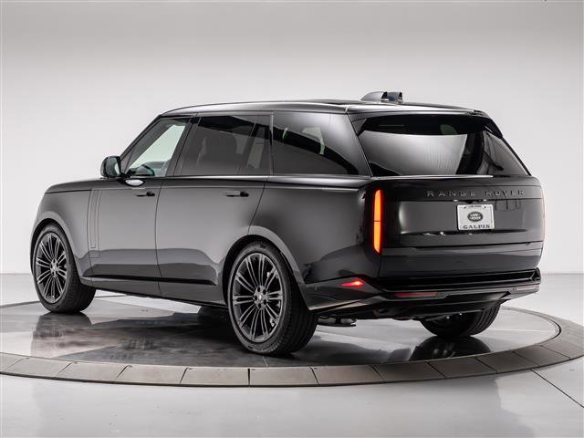Used 2025 Land Rover Range Rover Long Wheelbase SE image 3