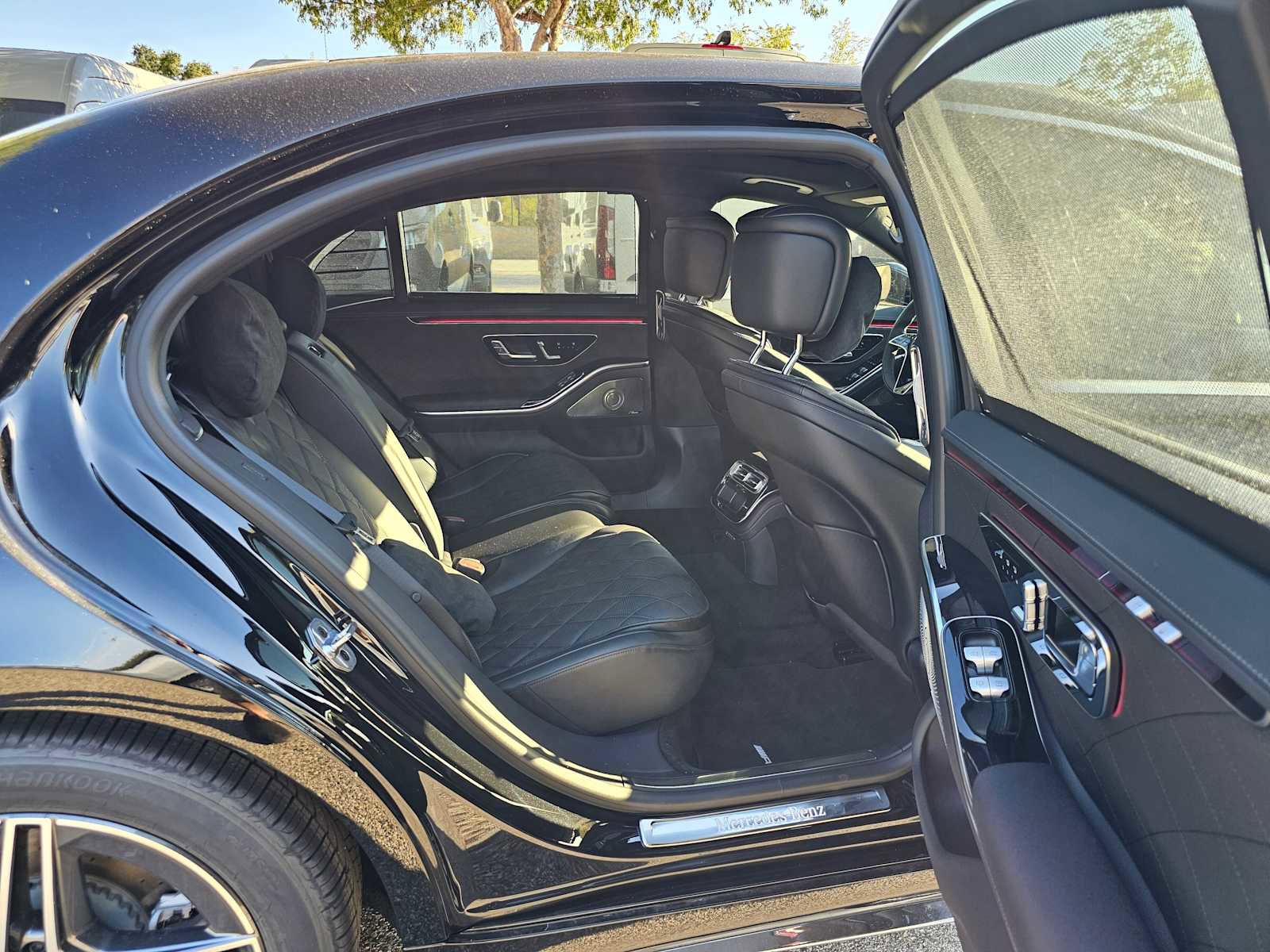 Used 2024 Mercedes-Benz S 580 4MATIC Sedan image 12